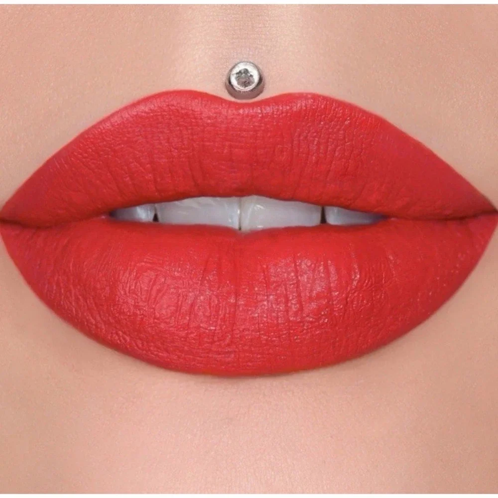 JEFFREE STAR Velvet Trap  Lipstick Shade in Cherry Soda